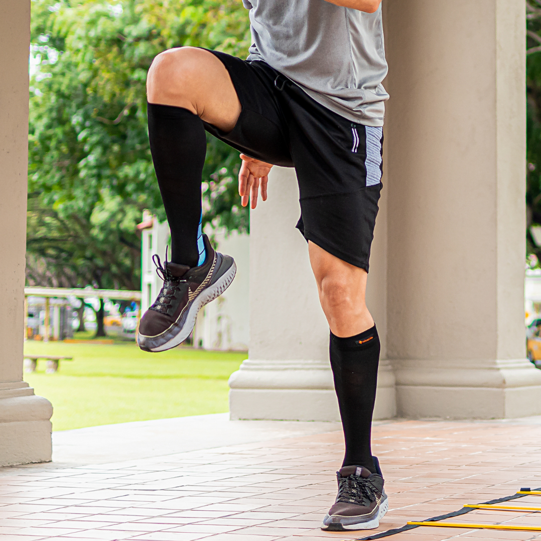 2 PACK DE CALCETINES DE COMPRESIÓN CON INFUSION DE COBRE 15-20mmHg 😱50% DE DESCUENTO😱